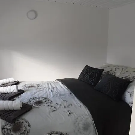 Apartma Vrba Appartamento Dobrna